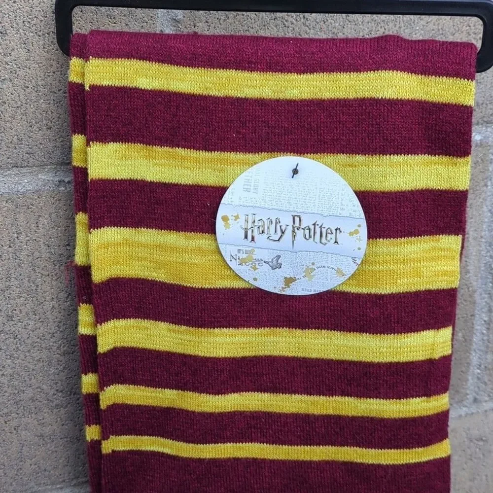 House Gryffindor - Harry Potter Winter Jacquard Banner Scarf. Unisex